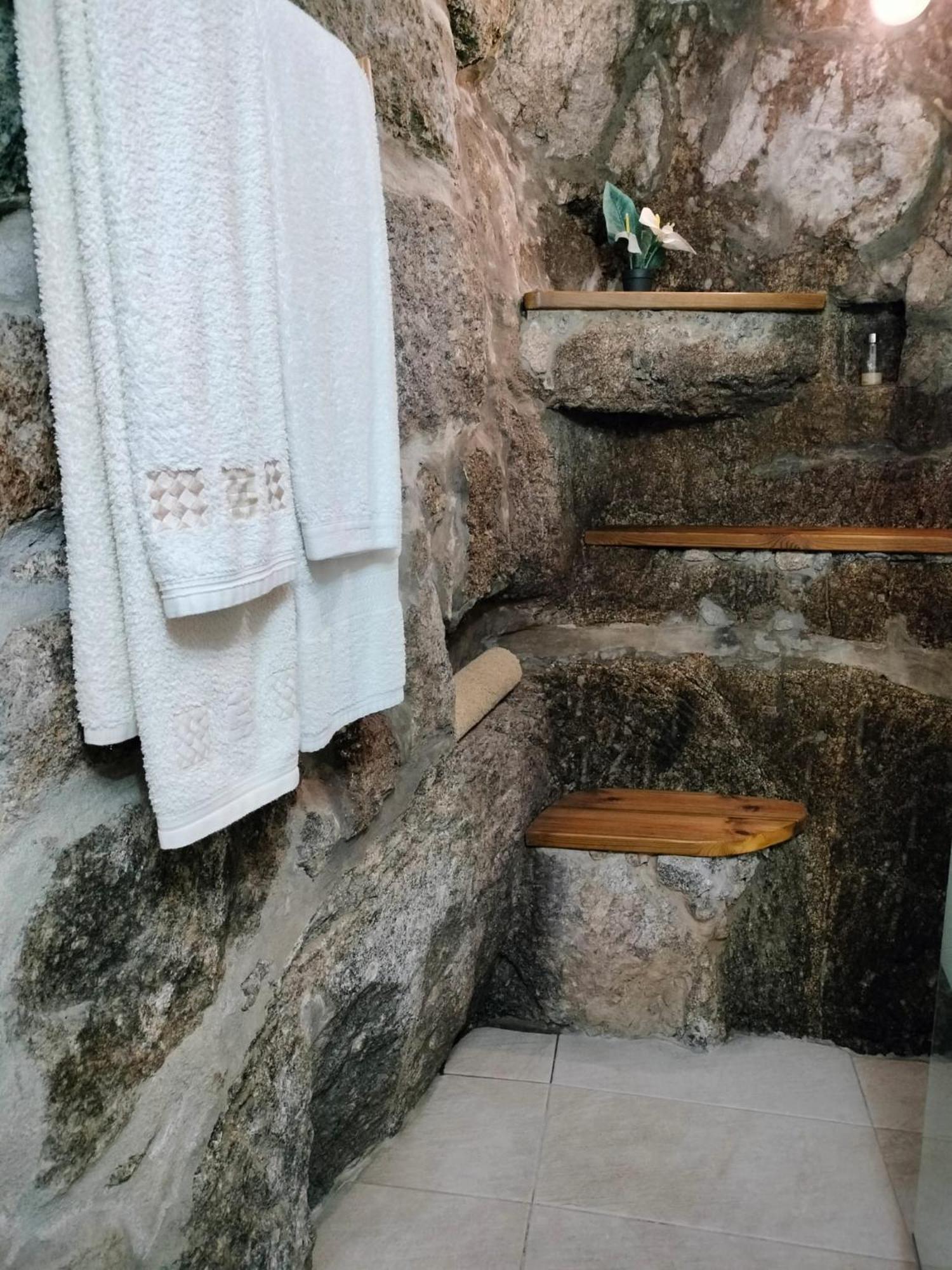バイアン Casa Do Patio - Ferias No Douroヴィラ エクステリア 写真